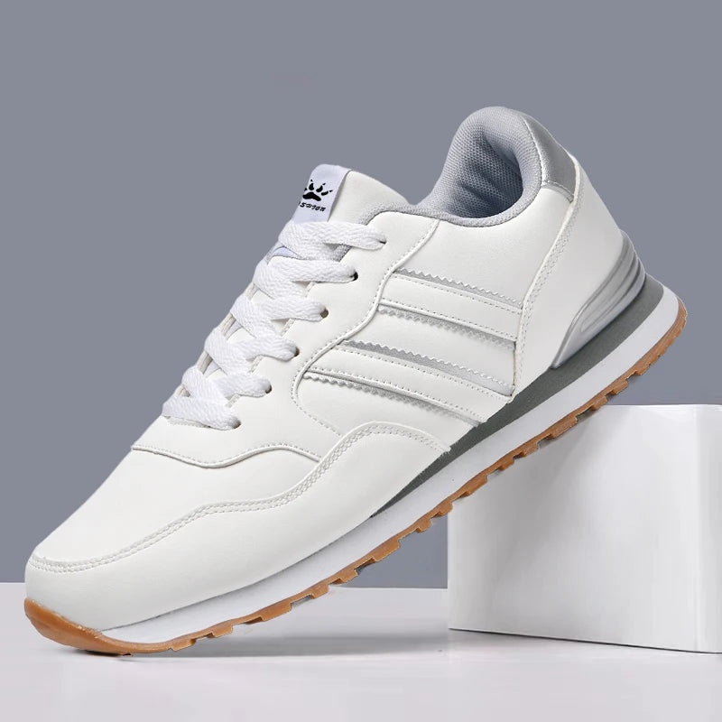 Voyager Sneakers