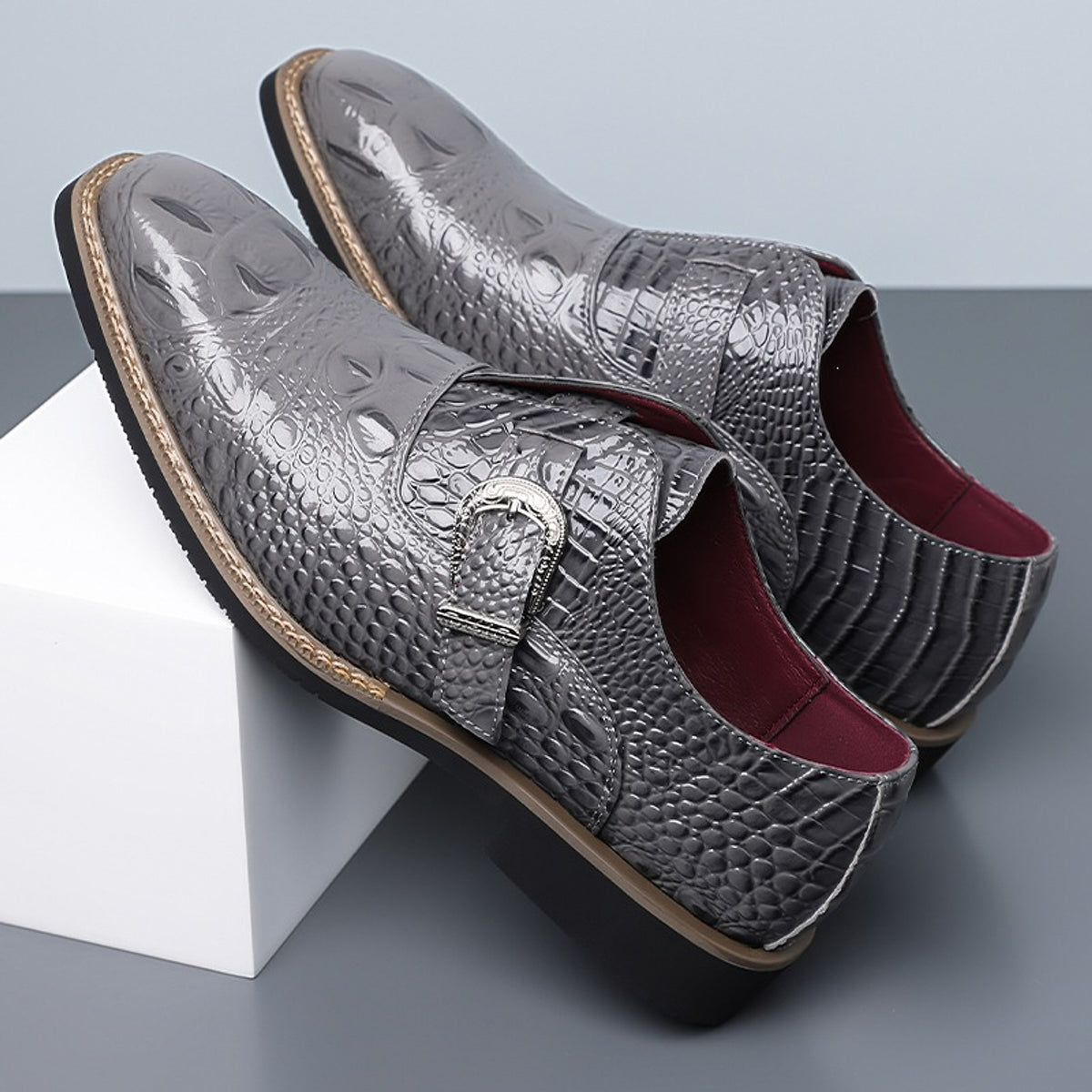 Archer Leather Loafers in Gray